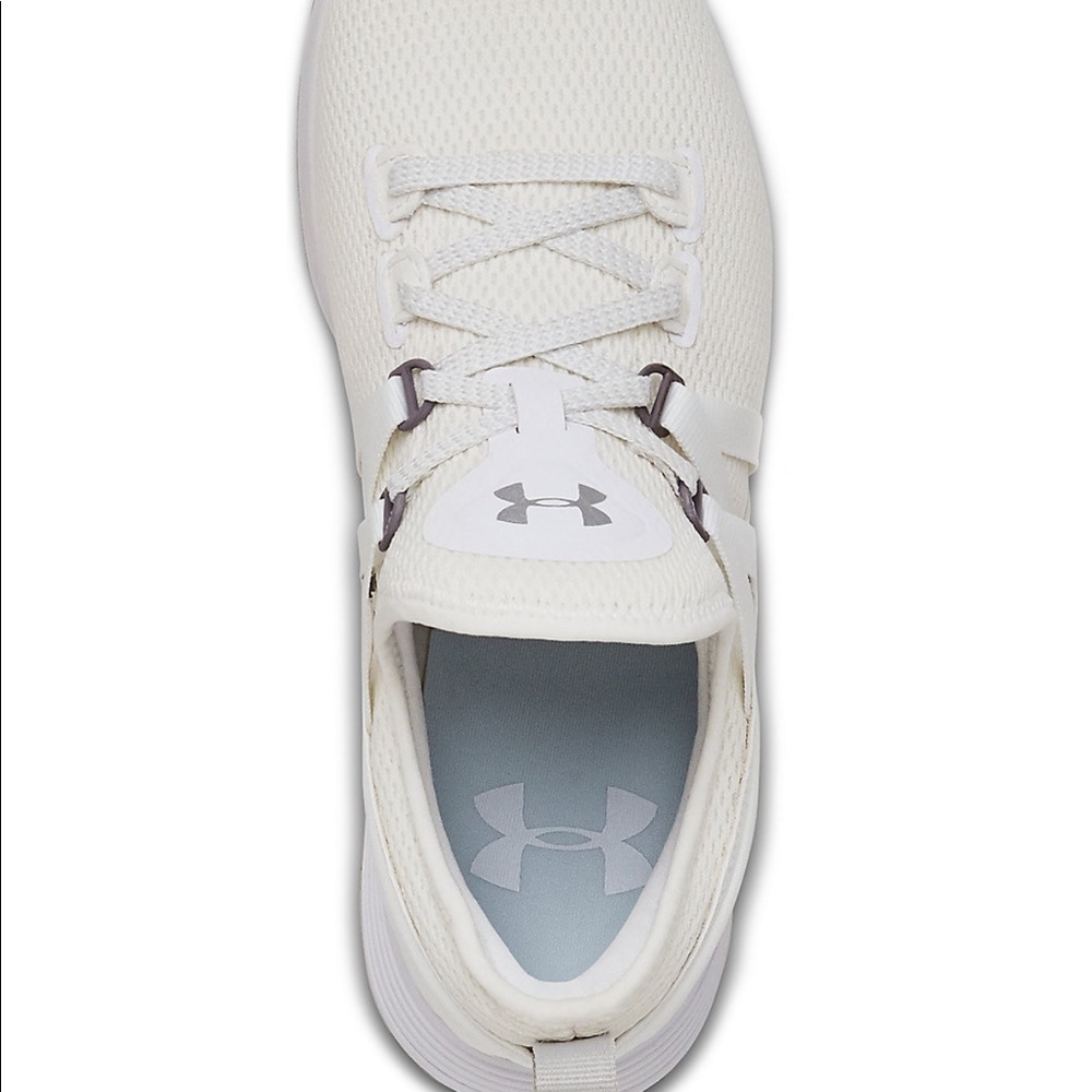NWT Women’s Ladies White Under Armour UA Size 9 - Picture 4 of 4